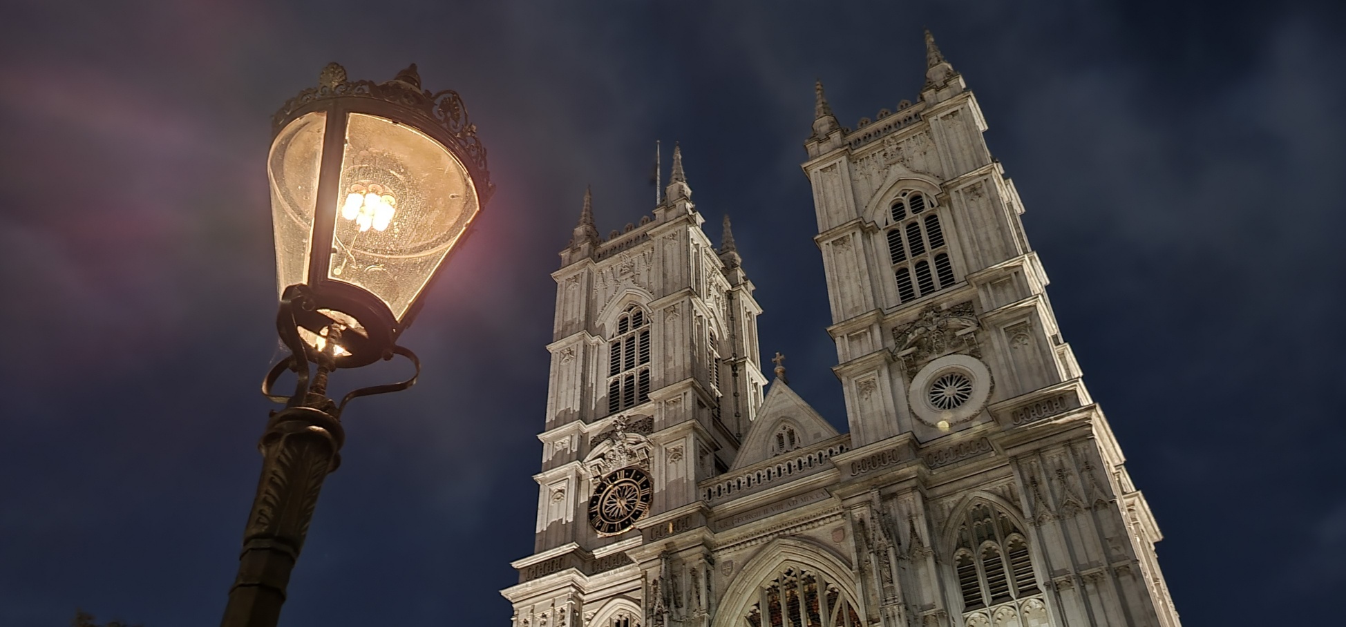 Westminster Abbey & Gaslamp